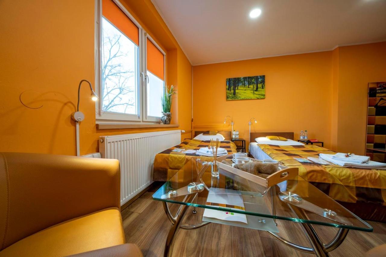Fortisline Pokoje Z Klimatyzcja Sauna Apartment Ополе Екстериор снимка