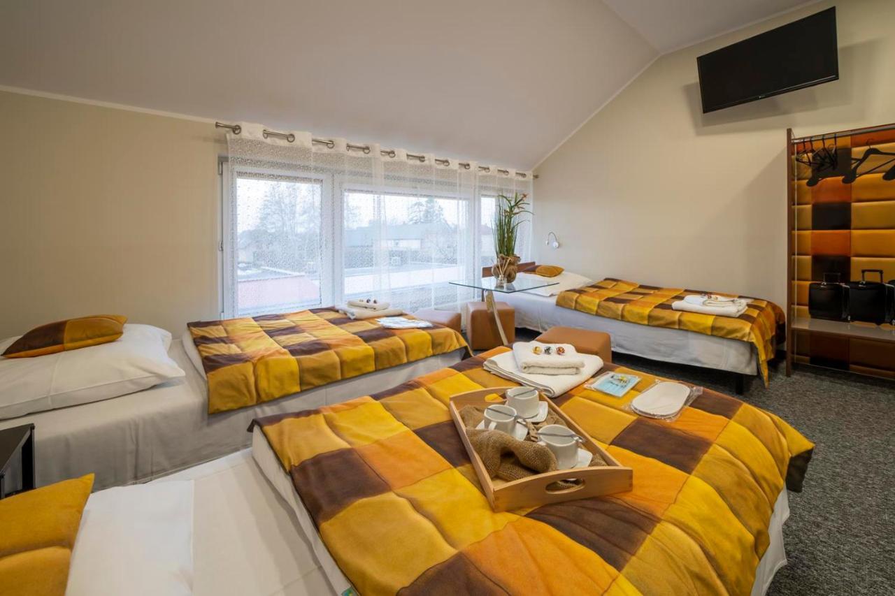 Fortisline Pokoje Z Klimatyzcja Sauna Apartment Ополе Екстериор снимка