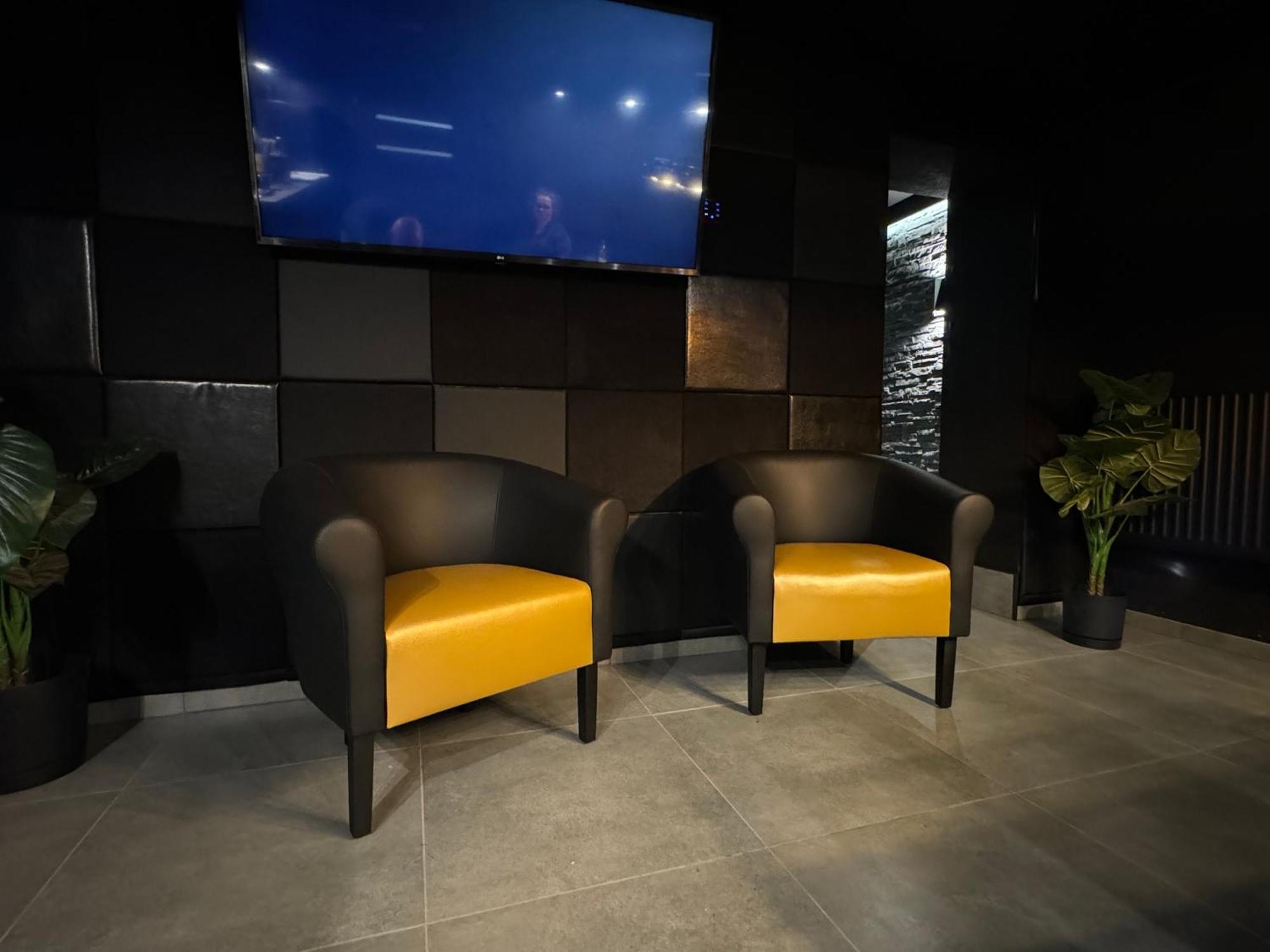 Fortisline Pokoje Z Klimatyzcja Sauna Apartment Ополе Екстериор снимка