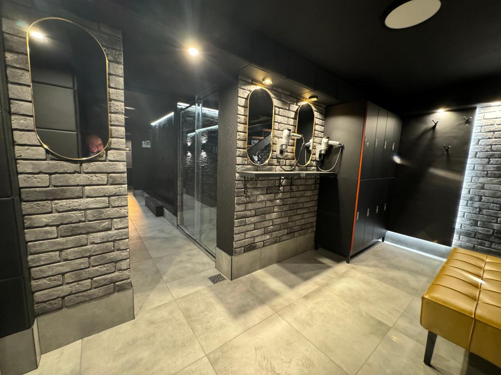 Fortisline Pokoje Z Klimatyzcja Sauna Apartment Ополе Екстериор снимка