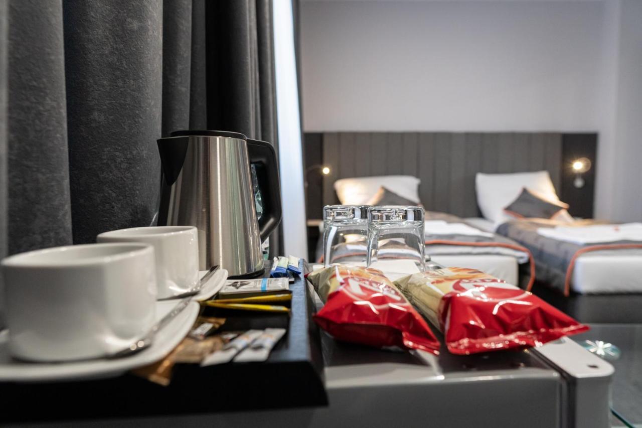 Fortisline Pokoje Z Klimatyzcja Sauna Apartment Ополе Екстериор снимка