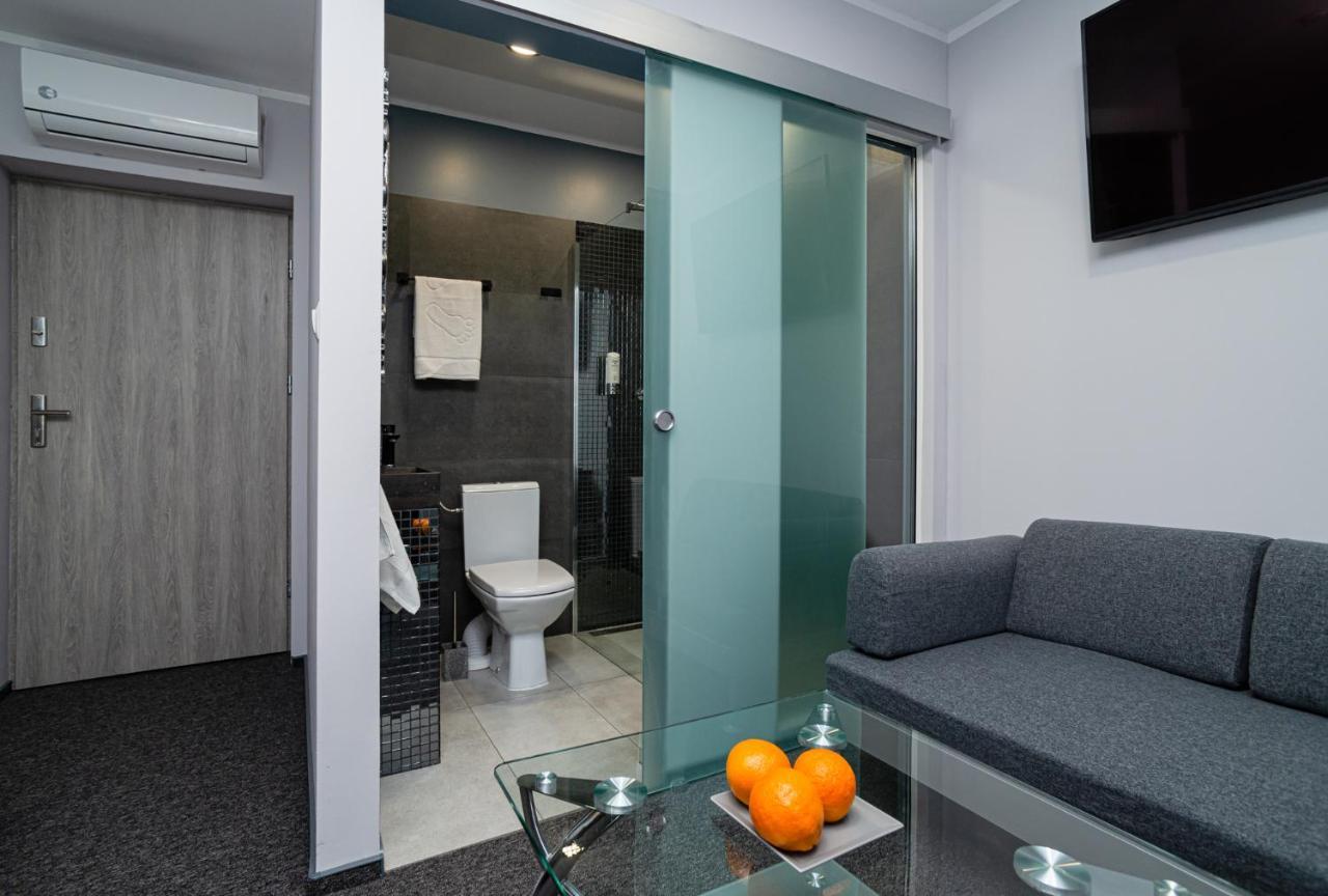 Fortisline Pokoje Z Klimatyzcja Sauna Apartment Ополе Екстериор снимка