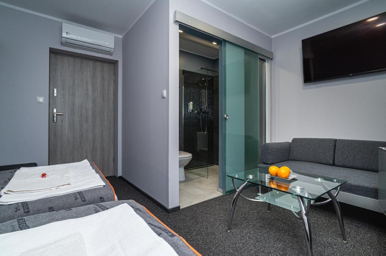 Fortisline Pokoje Z Klimatyzcja Sauna Apartment Ополе Екстериор снимка